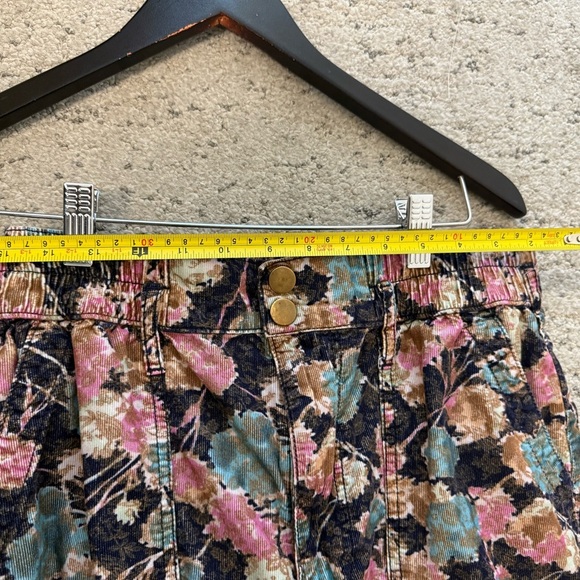 Anthropologie S Floral corduroy “Anisa” joggers. EUC - Picture 9 of 13